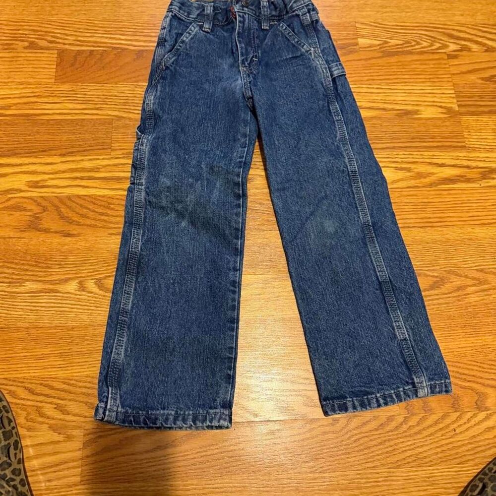 Wrangler Men's Blue and Navy Jeans